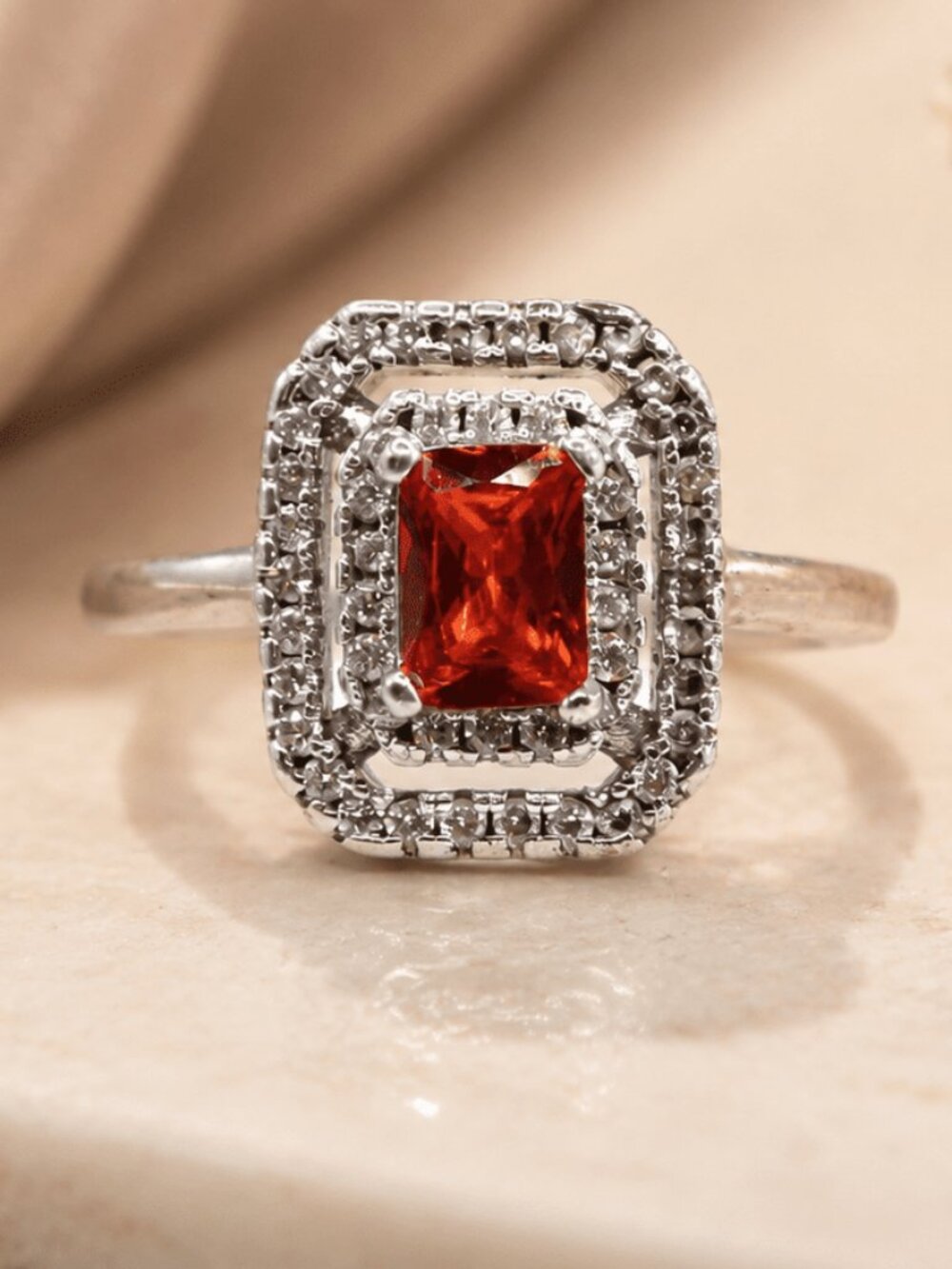Scarlet Royale Halo Ring